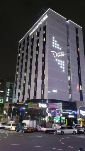 Гостиница Dubai Hotel  Кванджу